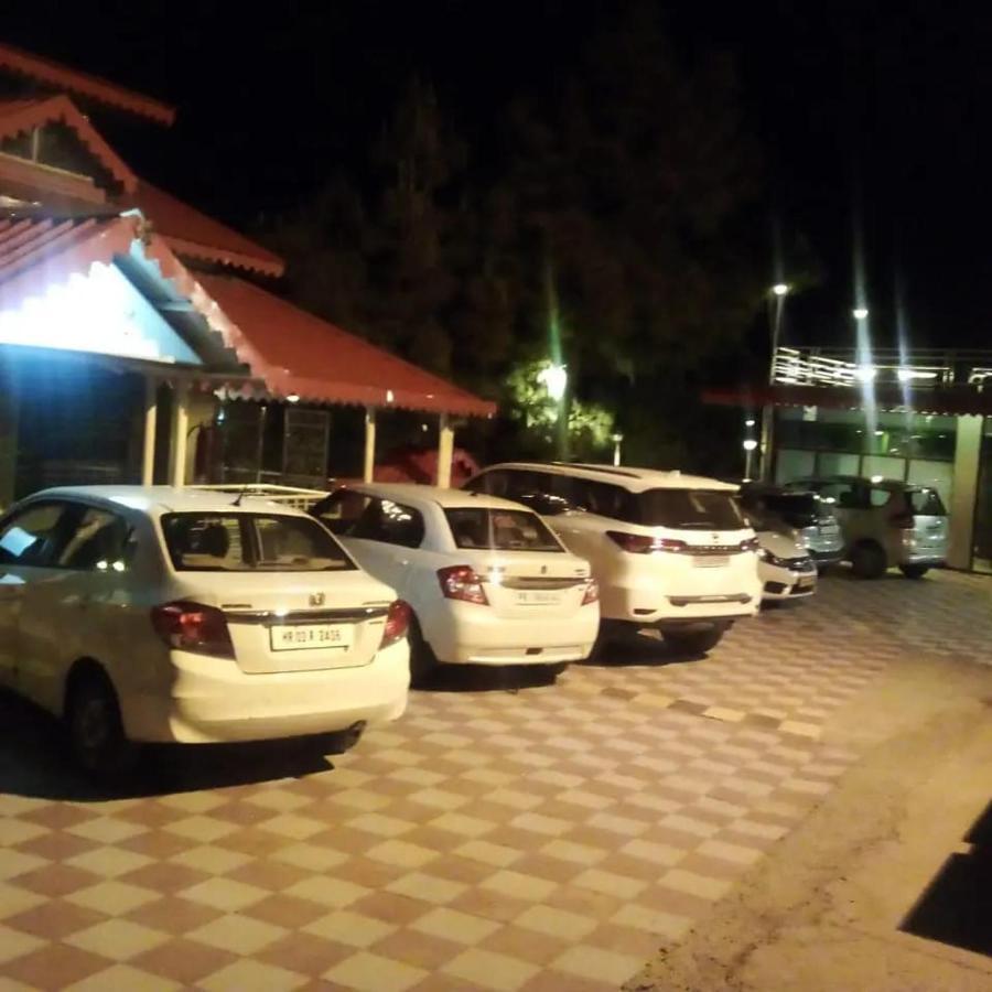 Ellays Dream Resort Kasauli Exterior foto