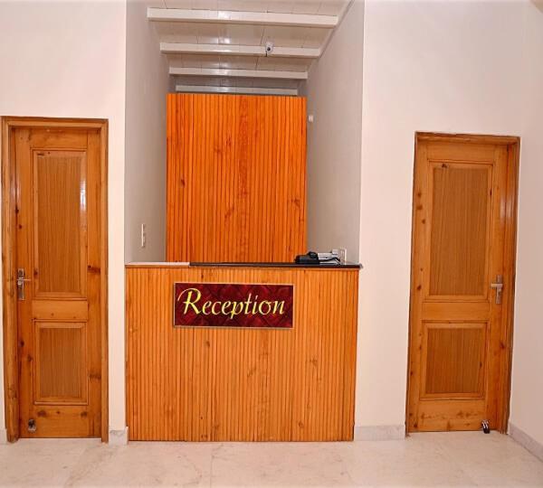 Ellays Dream Resort Kasauli Exterior foto